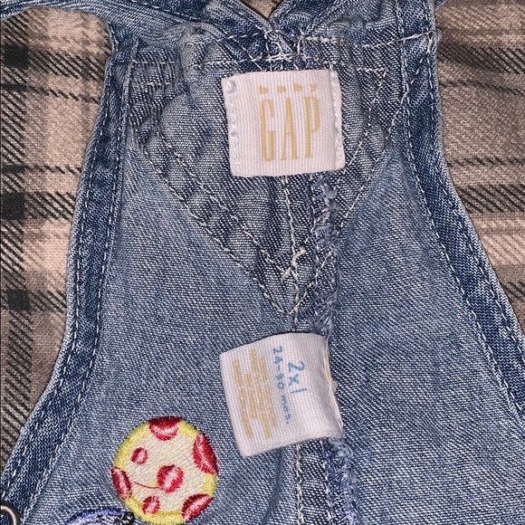 Baby gap zoo overall shorts - Picture 3 of 3
